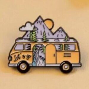 NWT, Vintage VW Bus Enamel Pin